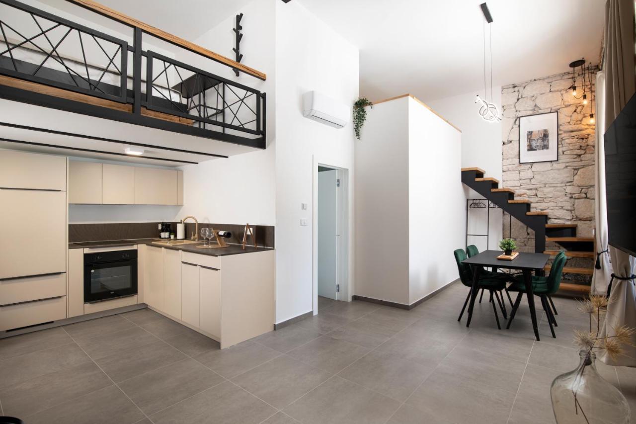 K- Apartments Pula Luaran gambar